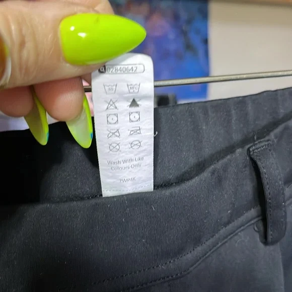 HALARA Wide Leg Pants in Black - Picture 7 of 15